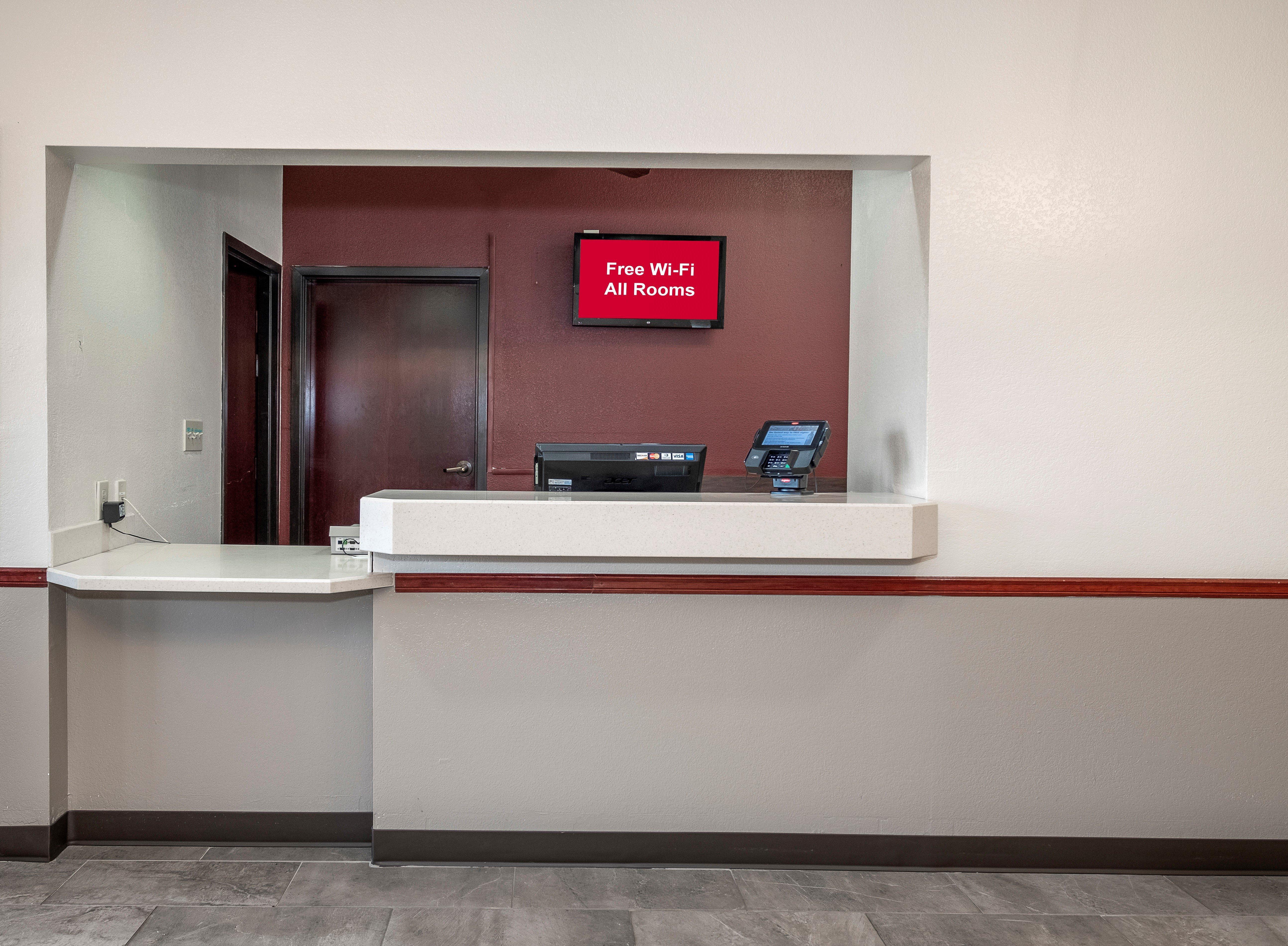 Red Roof Inn Hartselle Exterior photo